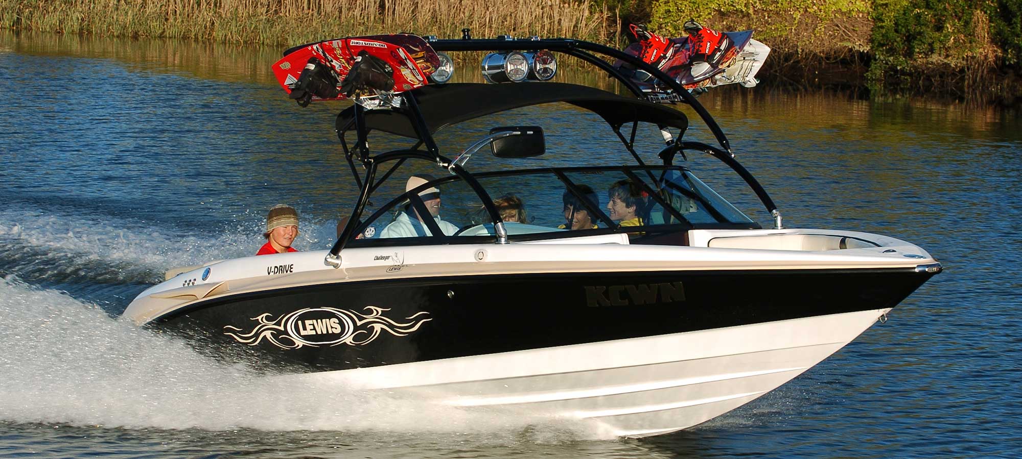 slider-Lewis-Challenger-2280